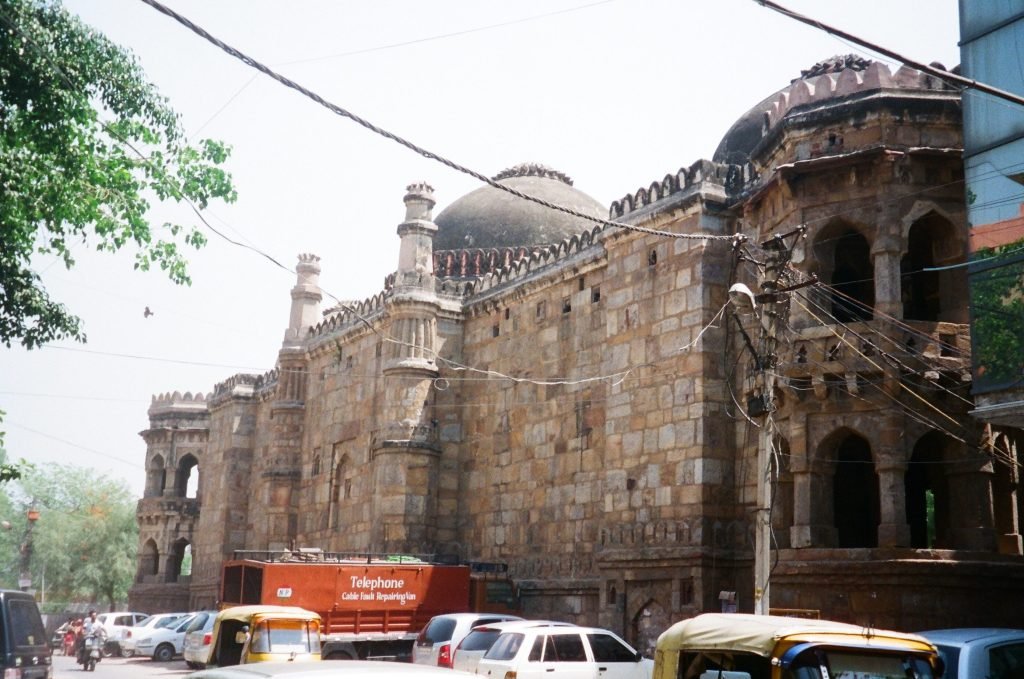 मस्जिद मोठ 1 e0a4aee0a4b8e0a58de0a49ce0a4bfe0a4a6 e0a4aee0a58be0a4a0 1